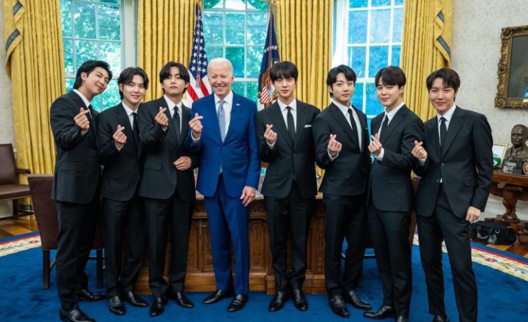 BTS Bertemu Presiden Joe Biden dan Bicara Tentang Kejahatan Kebencian Anti-Asia